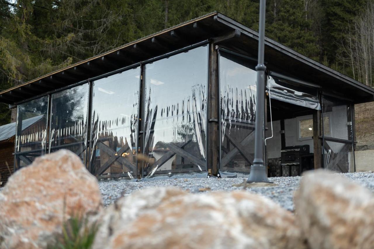 Resort Valea Tatarilor Lacu Rosu Exteriör bild
